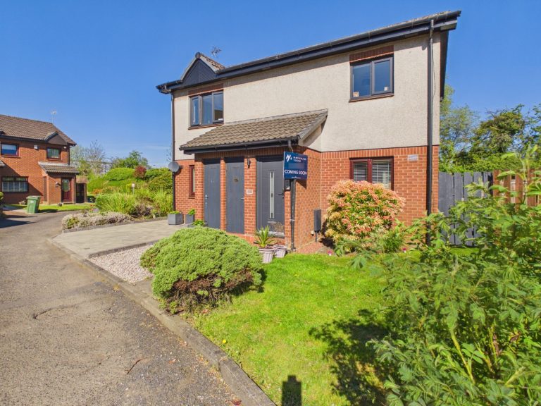 Greenlaw Crescent, Paisley, PA1