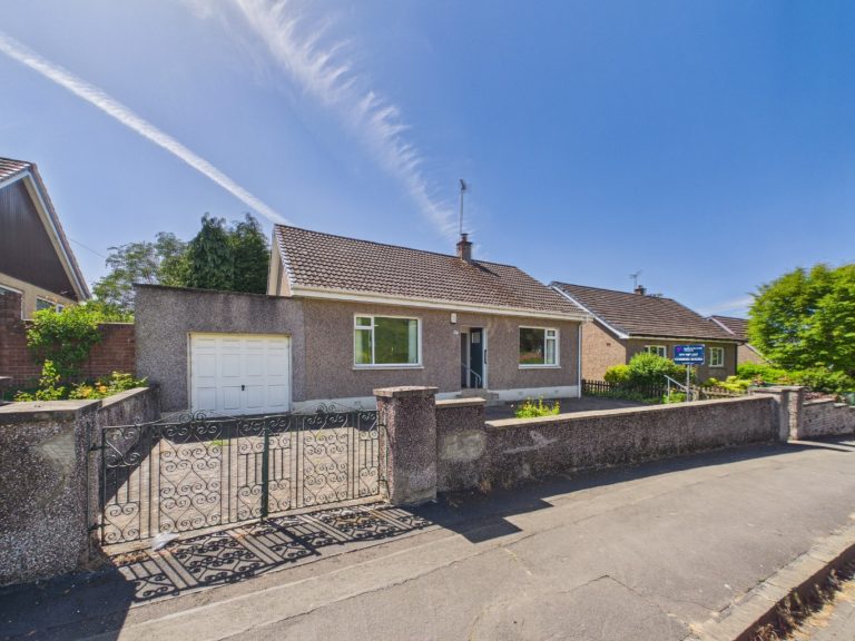 Dundee Drive, Cardonald, G52