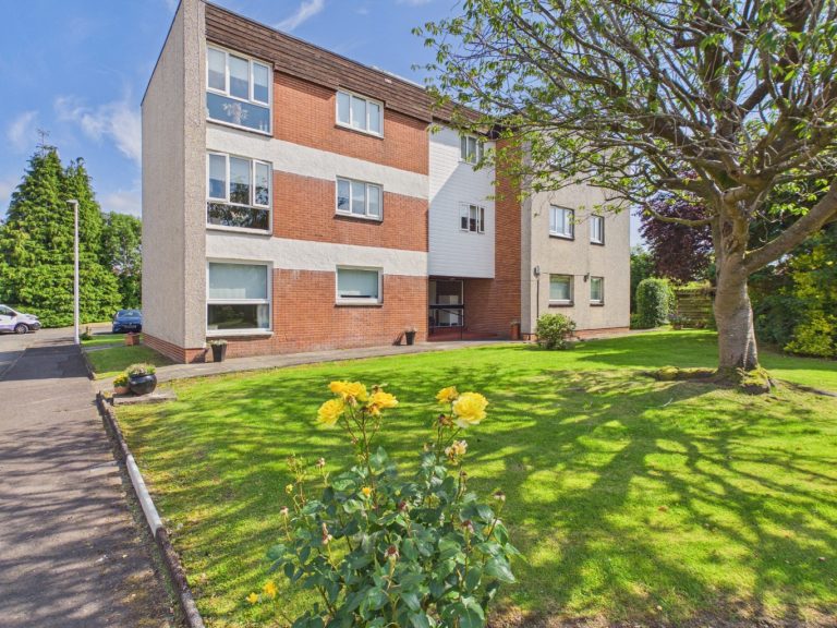 Greenlaw Drive, Paisley, PA1