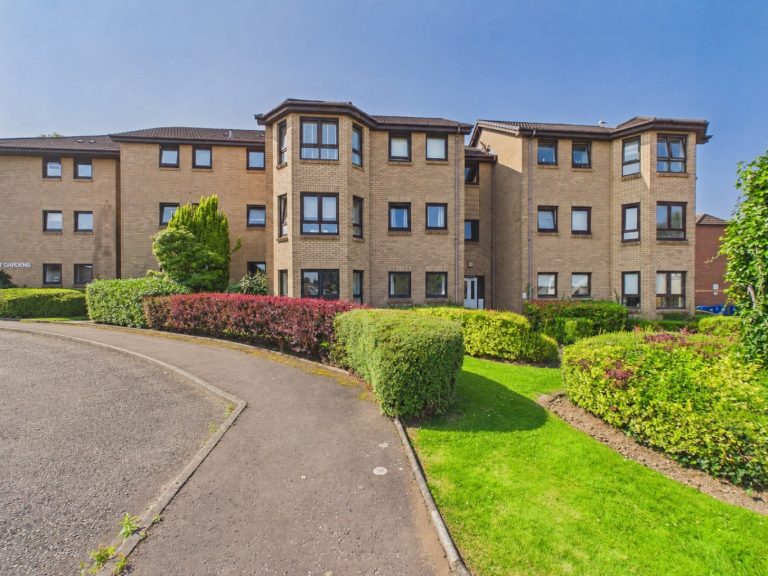 Polsons Crescent, Paisley, PA2