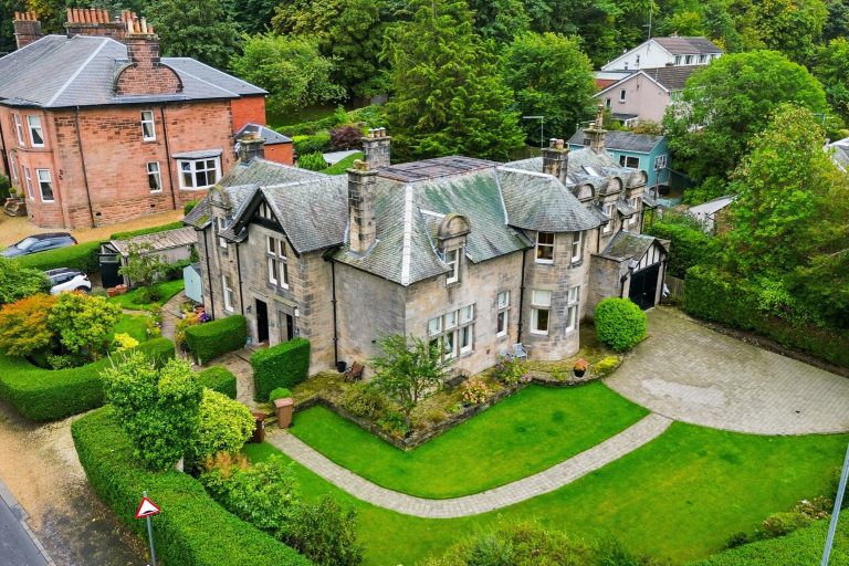 Corsebar Drive, Paisley, PA2